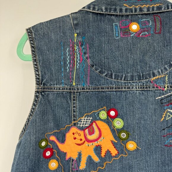 Chicos Womens Denim Vest Art to wear Button Front Boho 2 Large Blue Embroidered - Picture 11 of 15